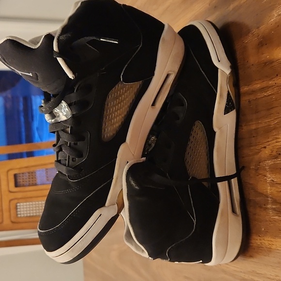 Jordan 5 Retro Black Oreo - Picture 4 of 4